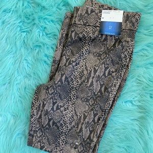 Snake skin legging Pants (NYC)